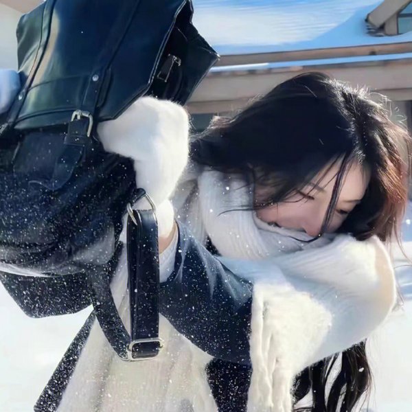 假冒女团
